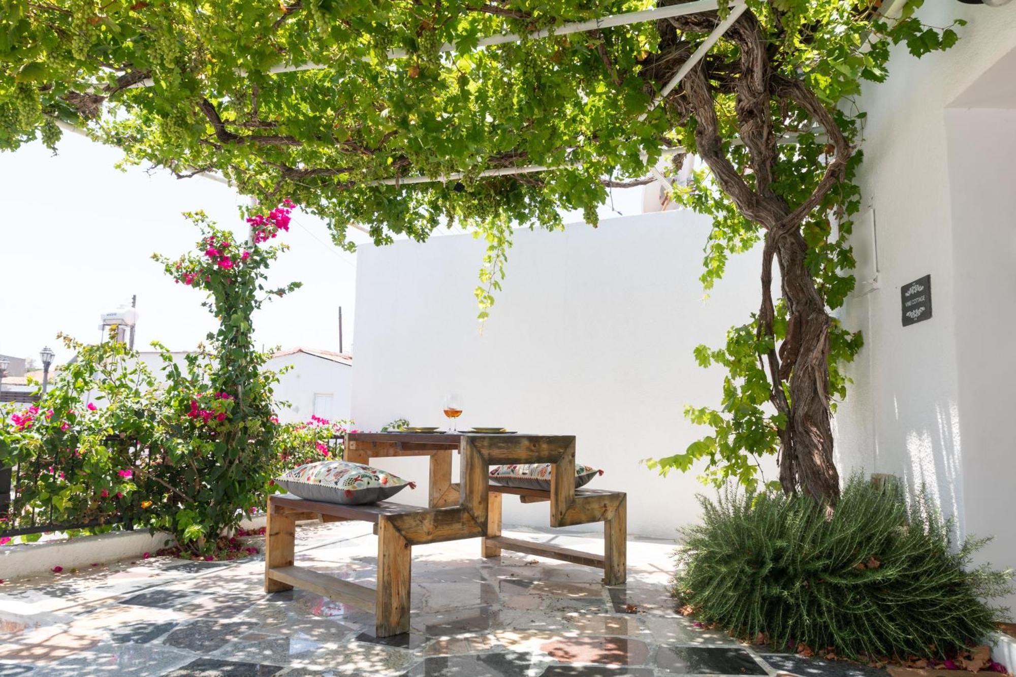 Limassol Akrotiri Beach Vine Cottage A Exterior photo